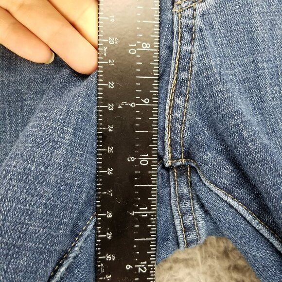 Levis Jeans Womens 32 Blue 311 Shaping Skinny Stretch Distressed Denim *Read* - Picture 7 of 14